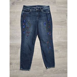 Bandolino‎ Floral Embroidered Lisbeth Crop Curvy Skinny Fringe Hem Jeans Size 6
